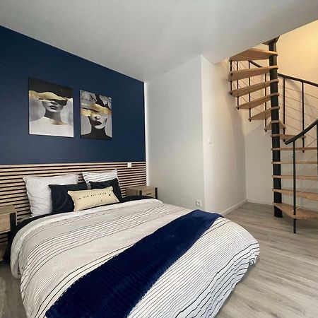 Tiny House Moderne, Avec Terrasse Changé Exterior foto