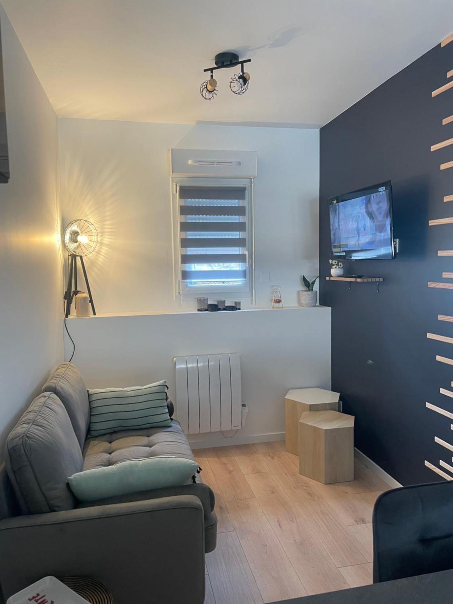 Tiny House Moderne, Avec Terrasse Changé Exterior foto